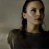 Lauren Mayberry "Leave a Trace" Trolling
