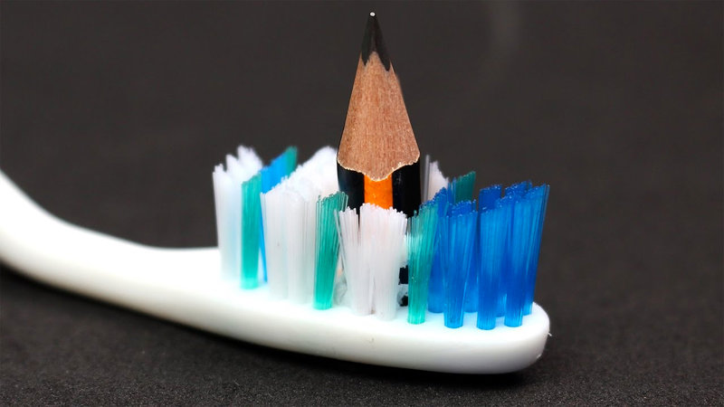 Three Awesome Life Hacks For Toothbrush