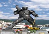 Freddie Mercury Rage Pose