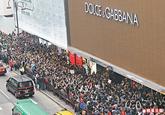 Dolce & Gabbana Photo Ban Protest