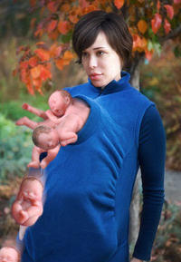 Peekaru (Baby Snuggie)