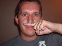 Fingerstache