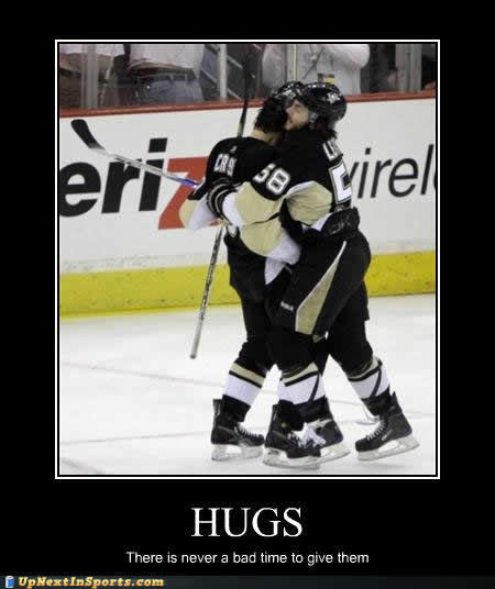 sports-pictures-crosby-letang-hugs-time.jpg