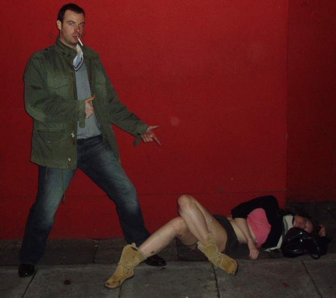 Lynndie England Pose