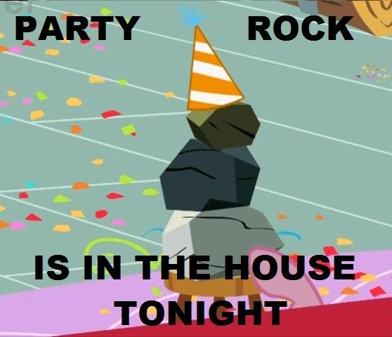 EVERYPONY JUST HAVE A GOOD TIME