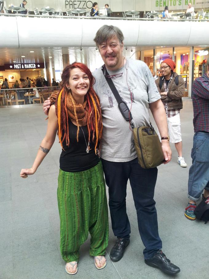 stephen fry hover hand