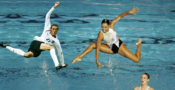 Peter_crouch_can_swim